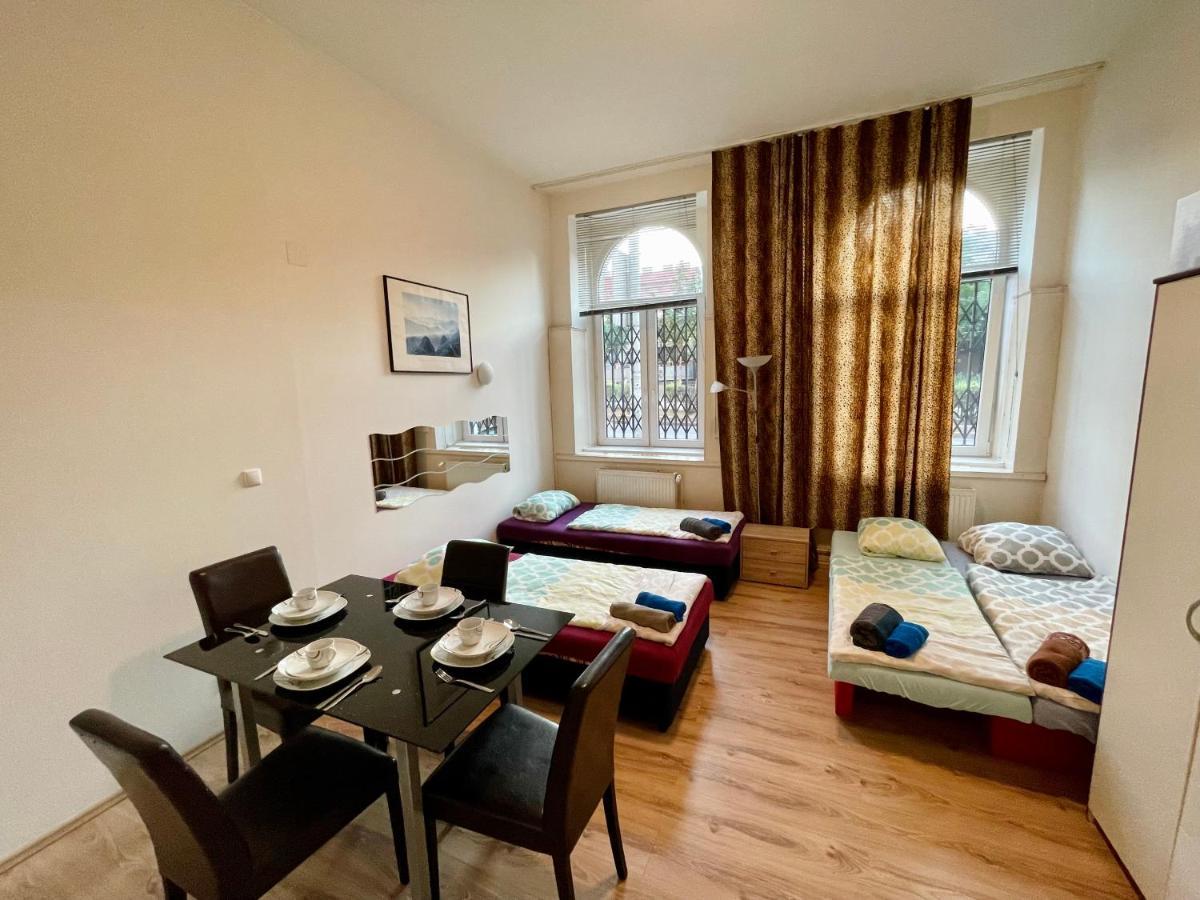 Raisa Apartments Lerchenfelder Guertel 30 비엔나 외부 사진